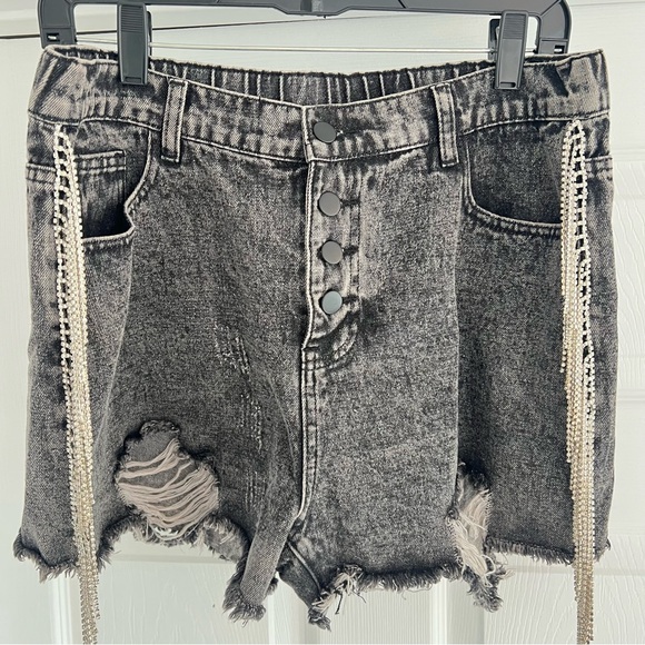 SAVANNA JANE Rhinestone Tassel Black Gray Distressed Jean Shorts Large L - Picture 5 of 12